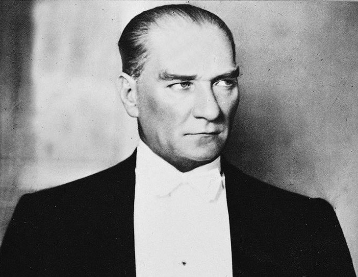 Atatürk ¿Héroe o villano? Polémica por la serie de Disney