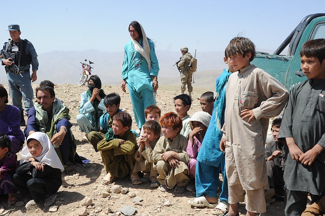 Niños hazaras