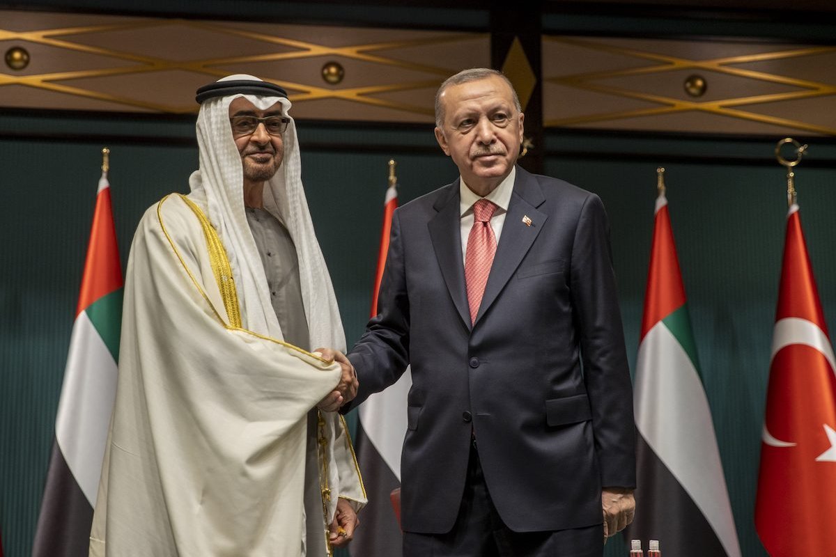 Erdogan junto a Mohamad bin Zayed