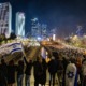 Manifestantes cortando la calle Ayalón en protesta por la reforma judicial. Tel Aviv, marzo 2023