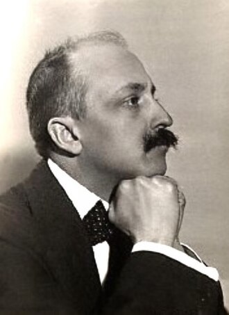 Filippo Marinetti, fundador del futurismo, nació en Alexandría