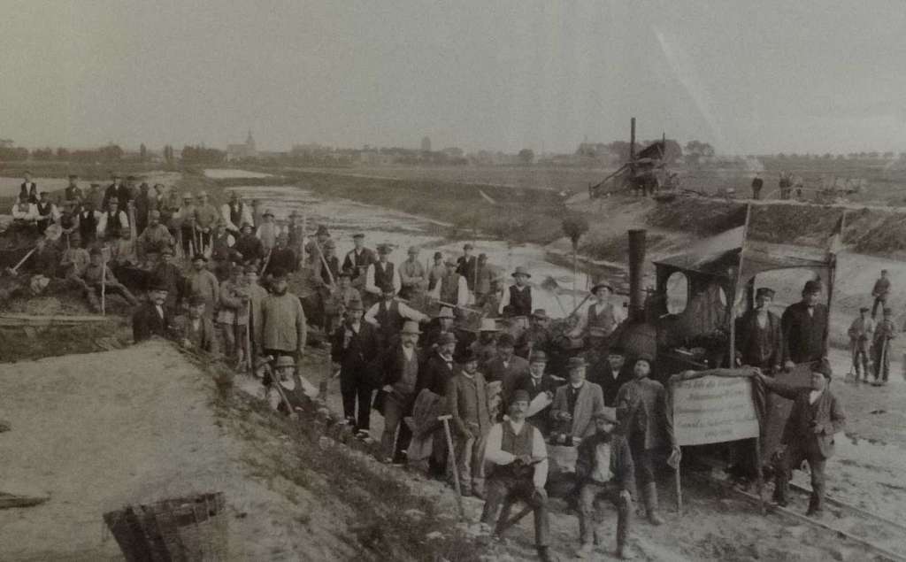 Trabajadores extranjeros en el Canal de Suez